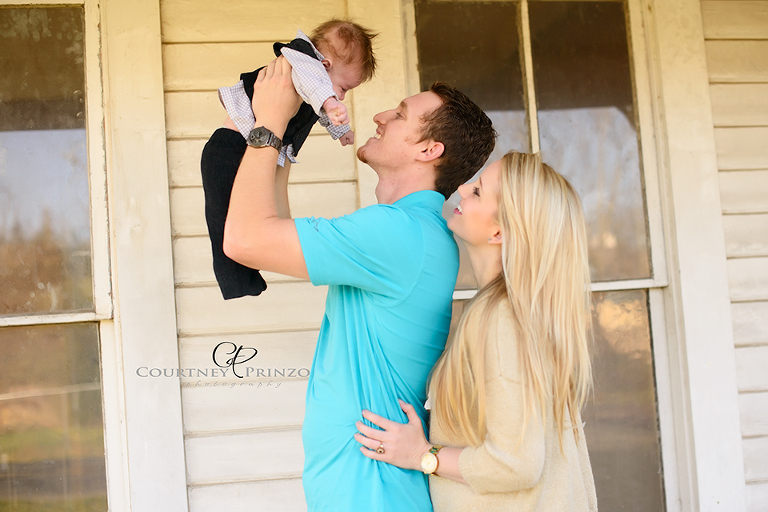 cedar-park-family-photographer-newborn-baby