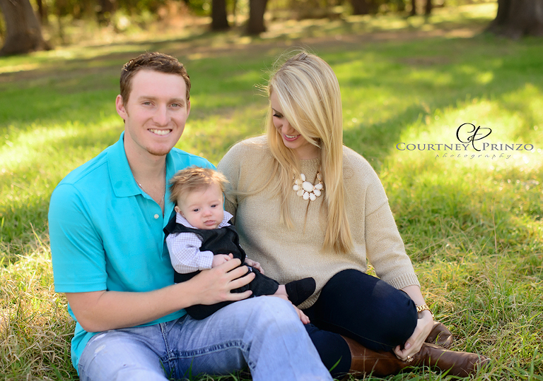 cedar-park-family-photographer-newborn-baby