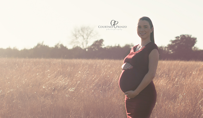 cedar-park-maternity-photographer-newborn-family