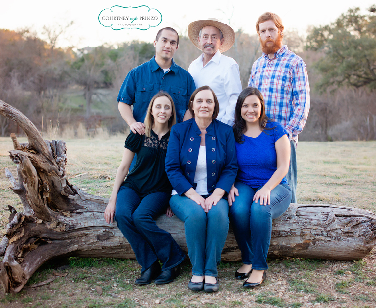 round-rock-family-photographer-newborn-maternity