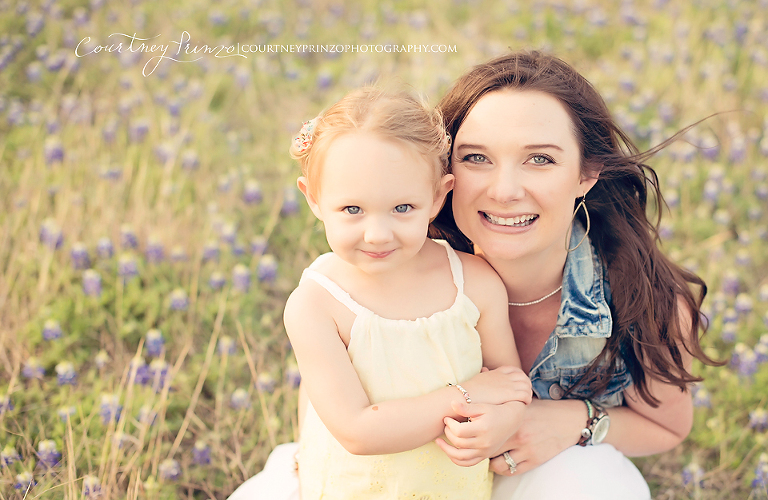round-rock-family-photographer-maternity-newborn