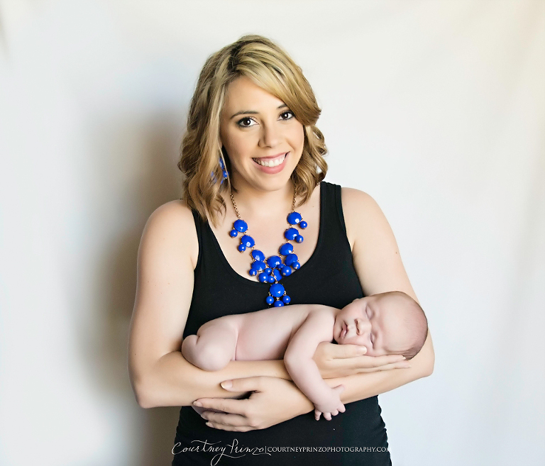 austin-newborn-photographer-family-maternity