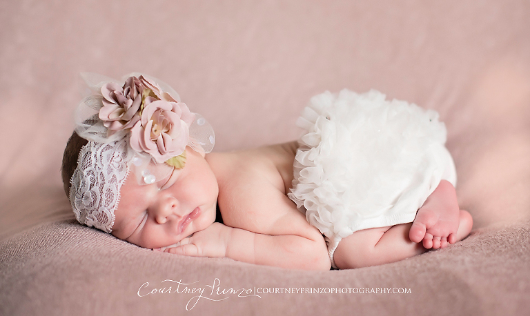 austin-newborn-photographer-family-maternity