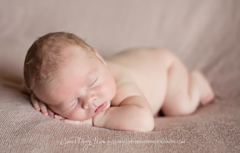austin-newborn-photographer-family-maternity