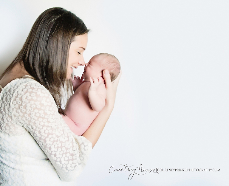 austin-newborn-photographer-family-maternity
