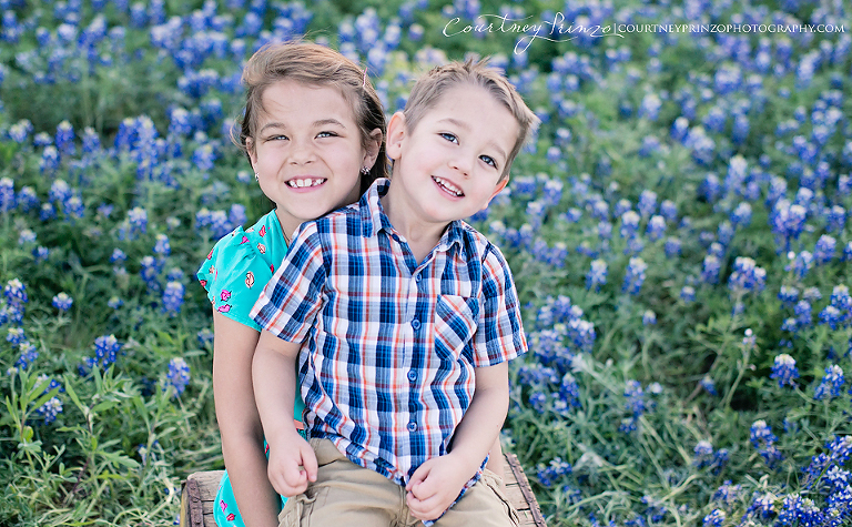 austin-family-portrait-photographer-bluebonnet-children-maternity-lifetstyle-newborn-baby-outdoor-field-kids-tx