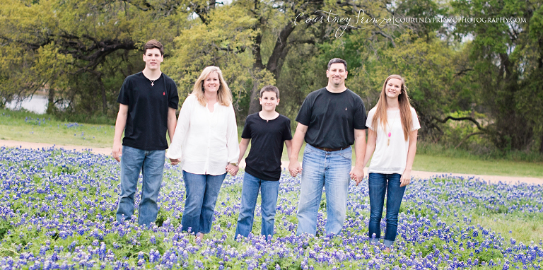 austin-bluebonnet-photographer-family-maternity
