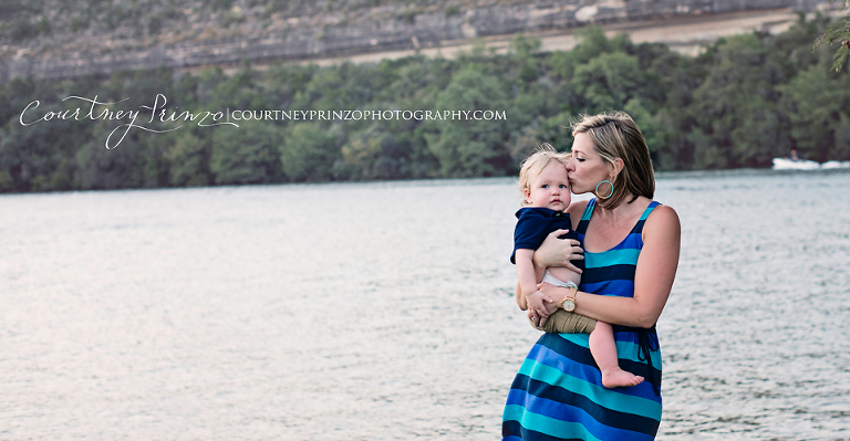 austin-family-photographer-maternity-children
