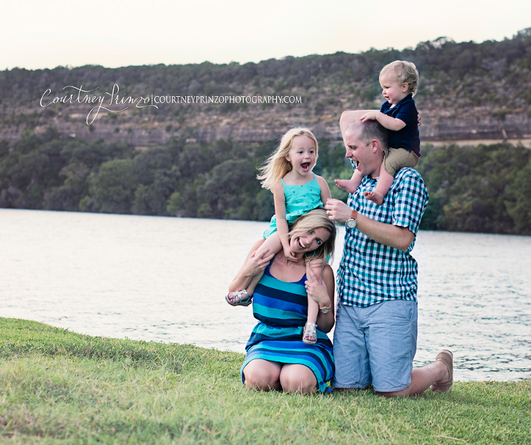 austin-family-photographer-maternity-children