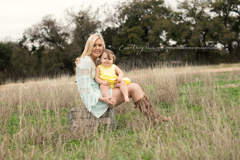 austin-kids-photographer-family-maternity