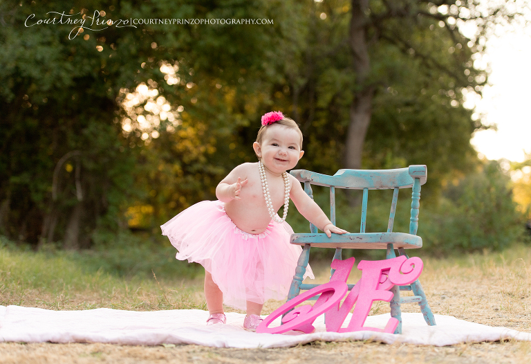 austin-baby-photographer-family-children-emerson-turns-one