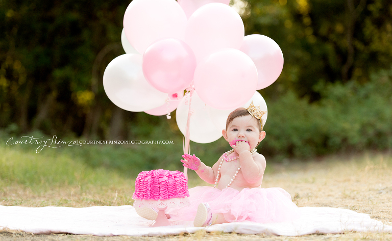 austin-baby-photographer-family-children-emerson-turns-one