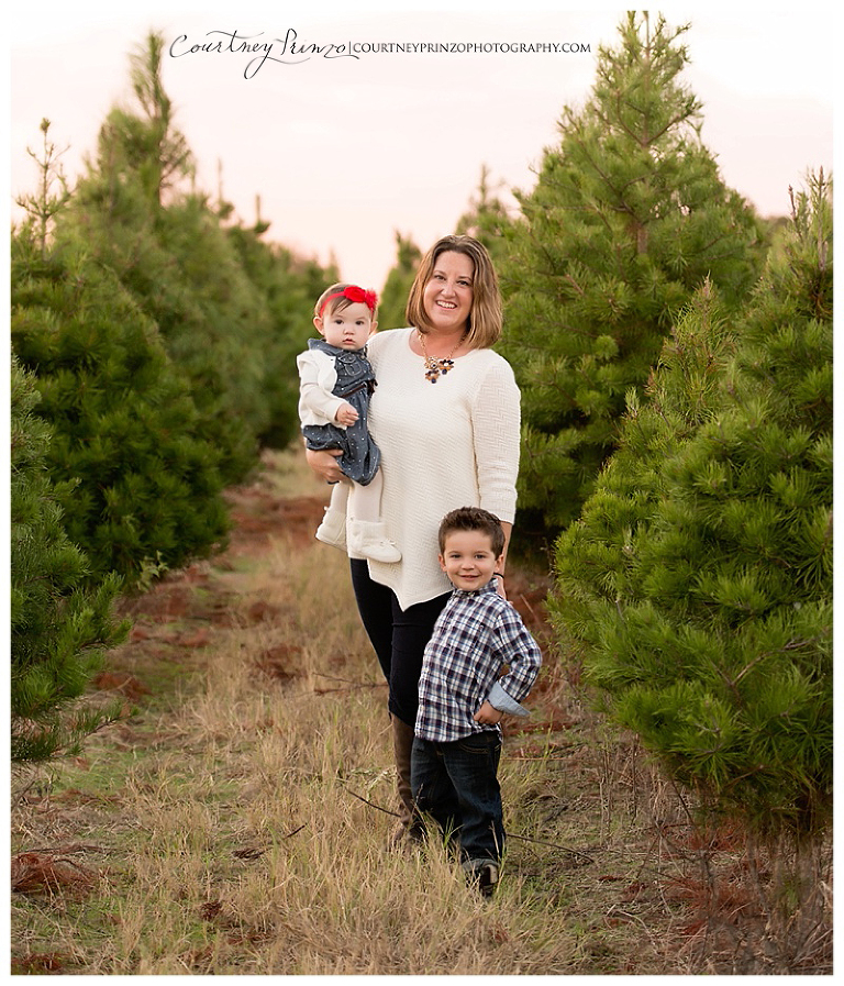 austin-family-christmas-photos-tree-farm-kids-baby