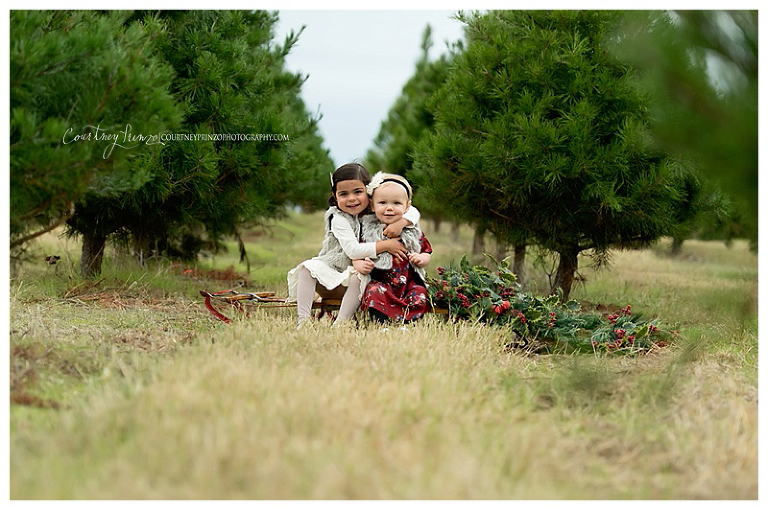 austin-family-photographer-kids-baby-christmas-tree