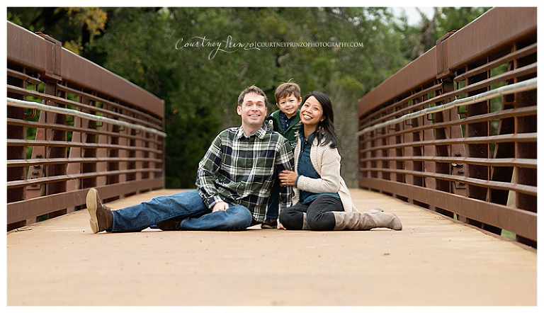 austin-family-photography-fall-children-seniors-bridge