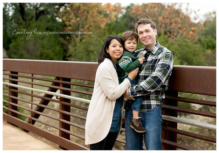 austin-family-photography-fall-children-seniors-bridge