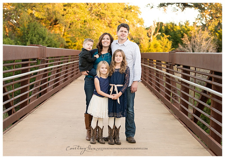 cedar-park-family-photographer-kids-fall