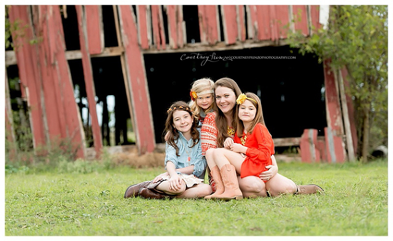 round-rock-family-photographer-rustic-kids-baby-seniors
