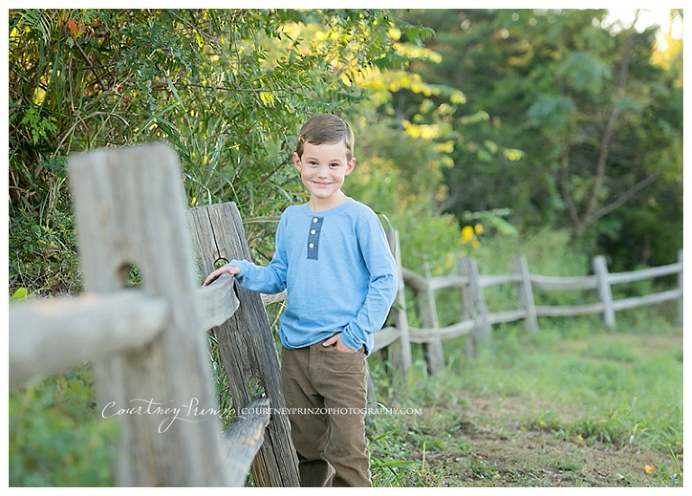leander family photographer devine lake park